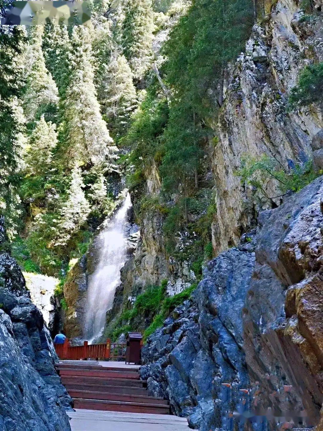 乌鲁木齐周边景点南山庙尔沟景区
