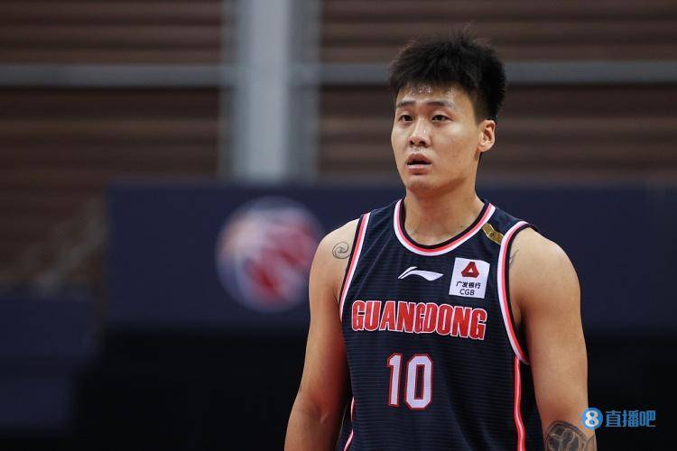 廣東|4中4！趙睿得到10分6籃板12助攻 但另有9次失誤