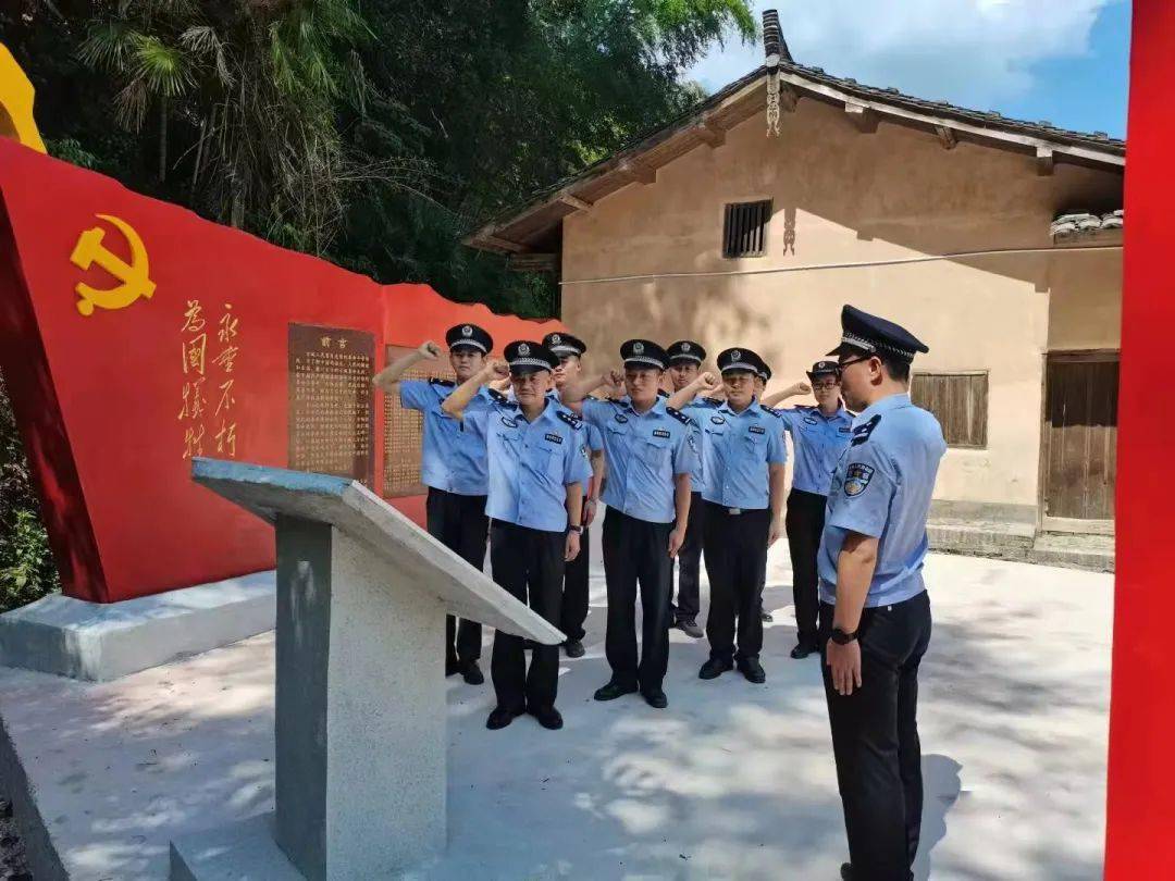 长汀古城派出所以群众需求为导向全力构建平安和谐荷美古城