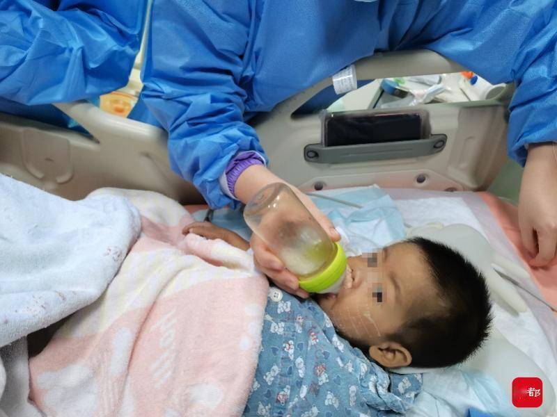 刘超|为了割肝救幼女，90后爸爸暴走1个月减重9公斤