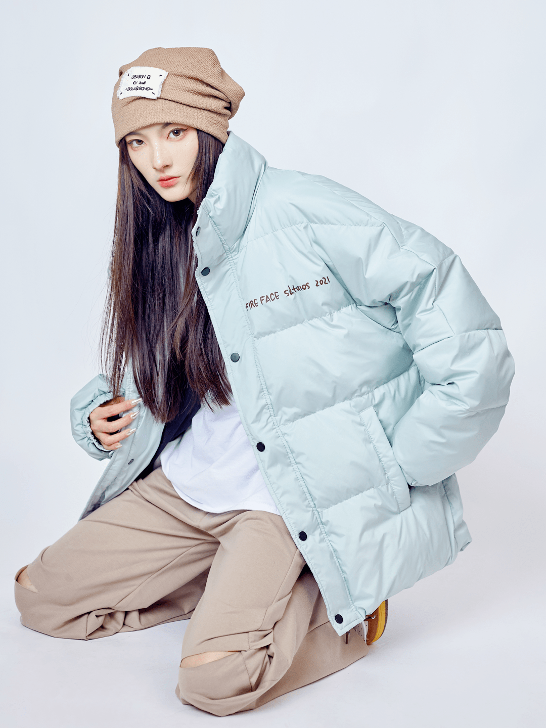 设计 降温了！你的衣柜里羽绒服备起来了吗？今天推荐好几款，快来挑一挑~