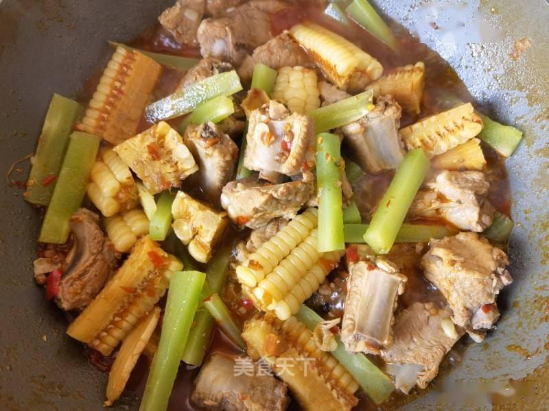 原料|救命!玉米这样做也太好吃了吧!香味扑鼻,出锅就被抢光