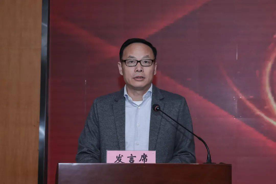 共赢——我校与杭州市公共交通集团有限公司签订合作备忘录_姚钟华