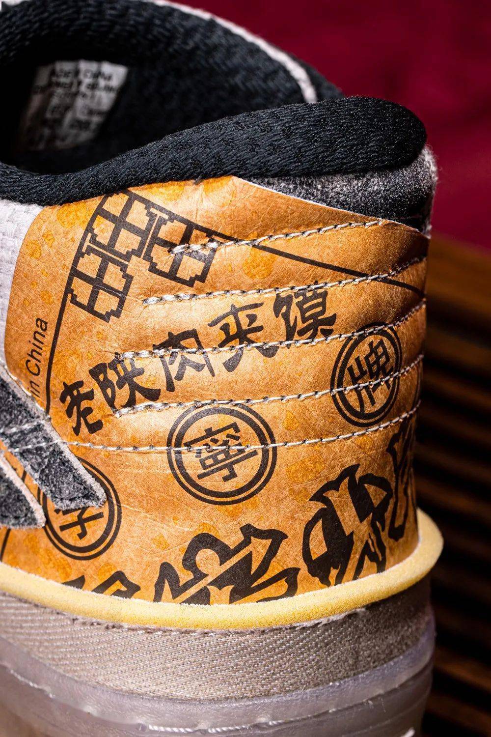 小寨 等了一年终于来了！「长安少年」新鞋开箱！下周就要抢！