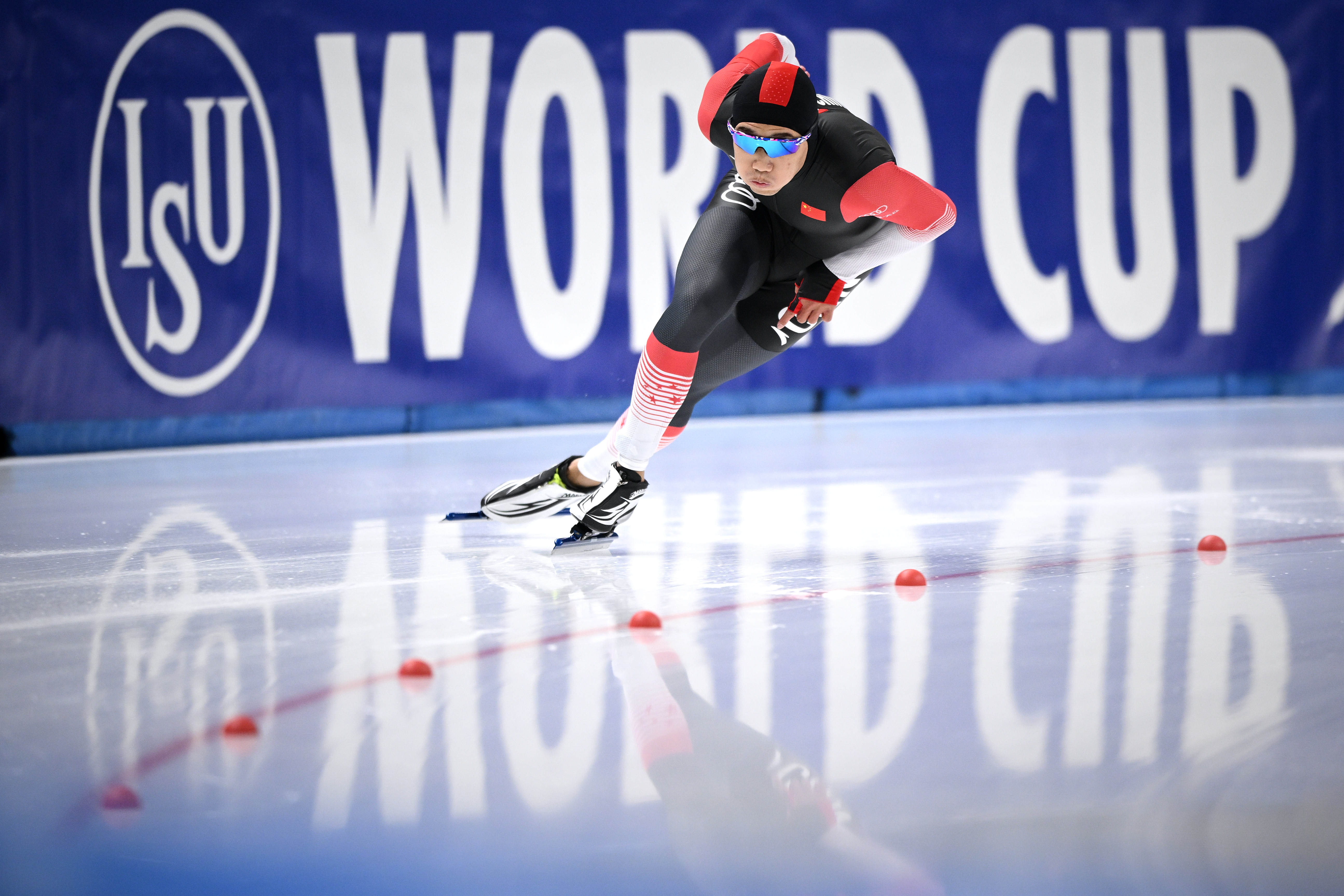 速度滑冰女子团队追逐赛荷兰夺冠破奥运纪录_虎扑综合体育新闻