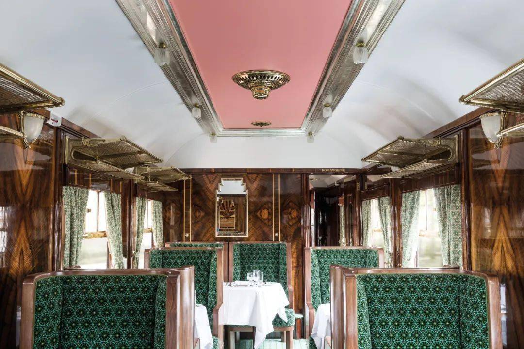 这列火车才是奢华旅行的天花板，每节车厢都是美学样板