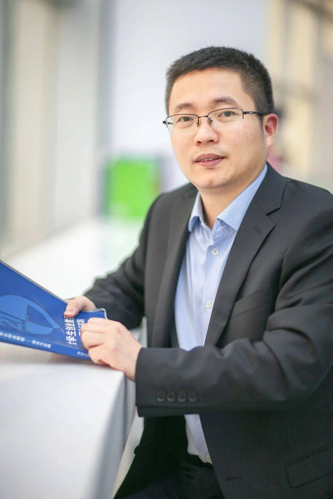 温州青年热议党的十九届六中全会精神_本行业