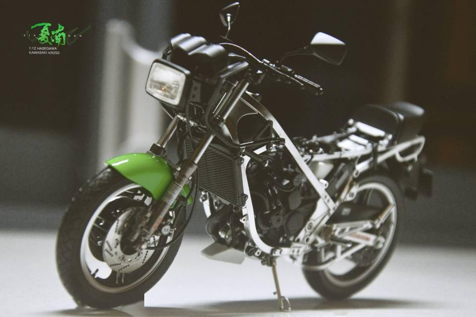 文章|模玩秀：长谷川 1/12 川崎KR250 摩托
