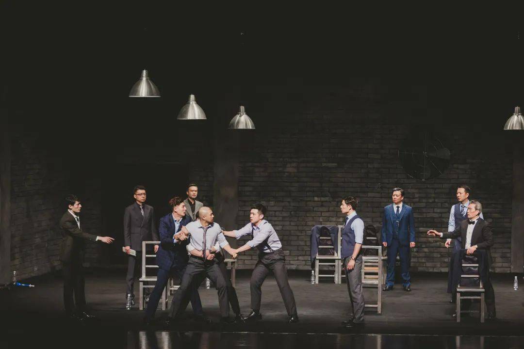 雷基|话剧《12個人》：先生们，欢迎重回安福路