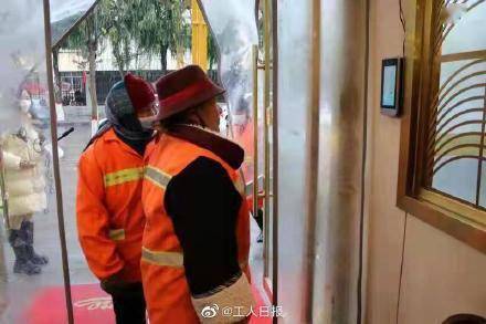 劳动者|这里的环卫工人可享免费早餐