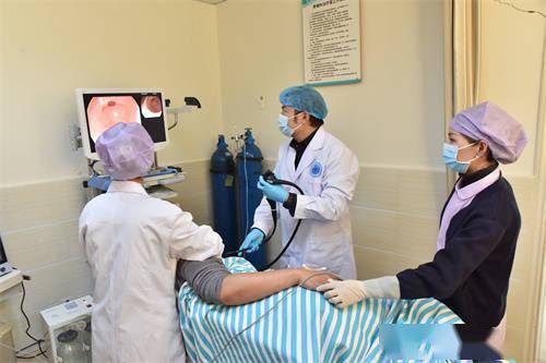 红原县|健康护航 红原县组织干部职工体检