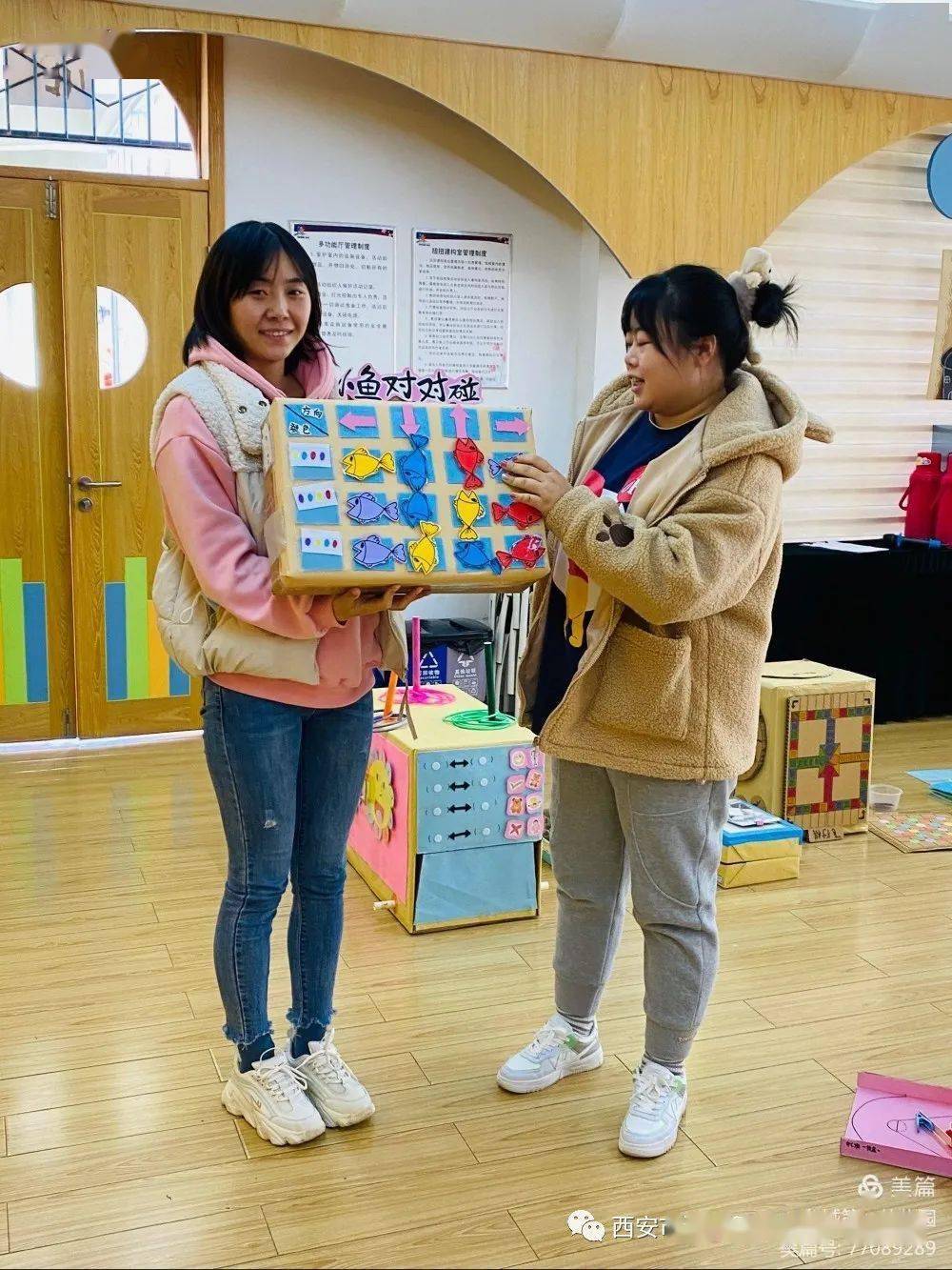 名校教师活动小玩具大智慧东城一幼开展教师自制玩教具评比活动