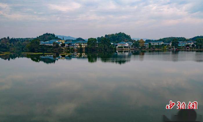 湖区|航拍江西乡村初冬美景 依山傍水仿若梦里水乡