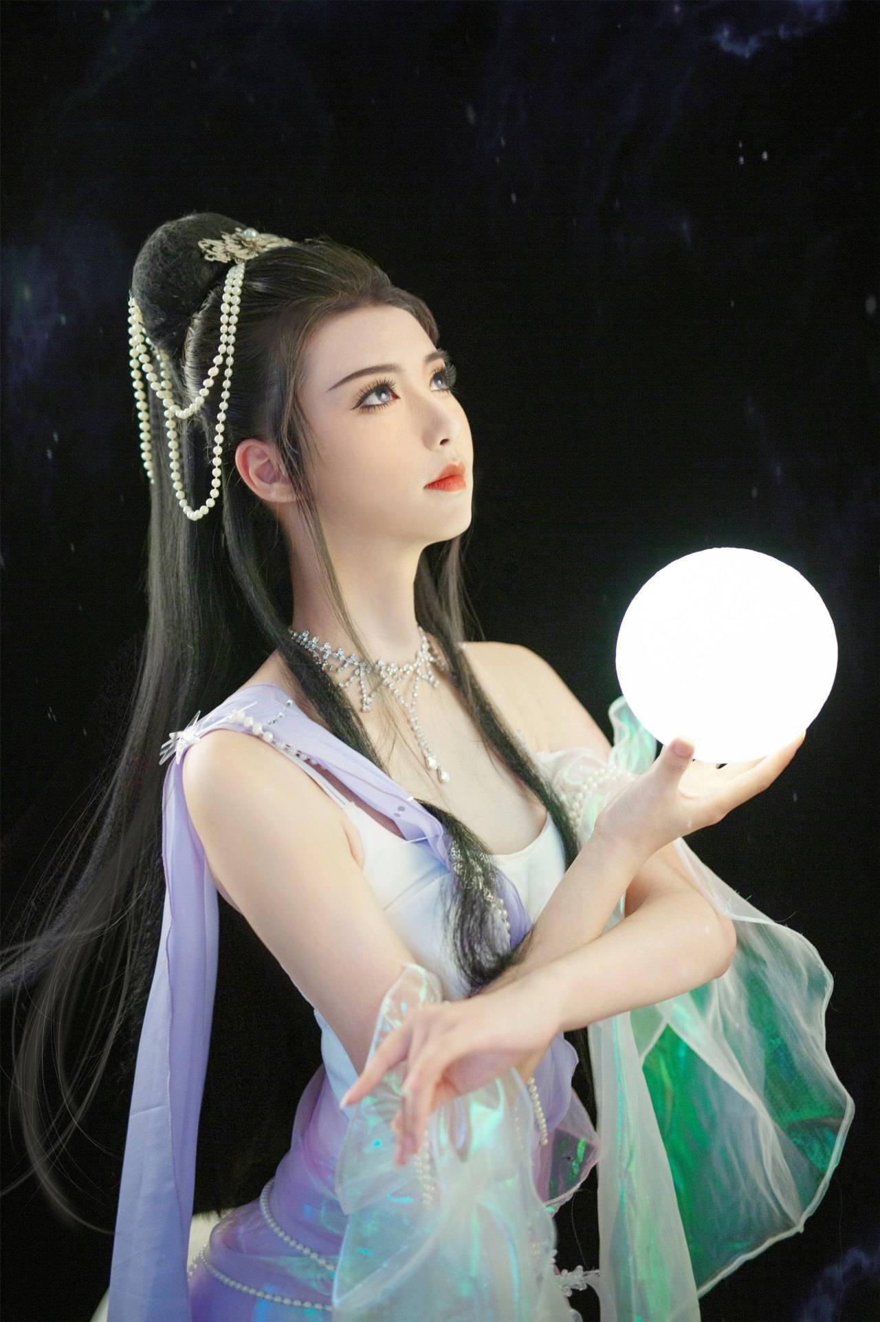 天涯明月刀·极昼之华cosplay_瑶音