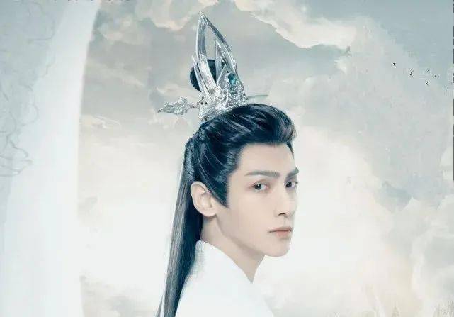 双男|《皓衣行》改名《碧城诀》,分两季播出!罗云熙陈飞宇要来了?
