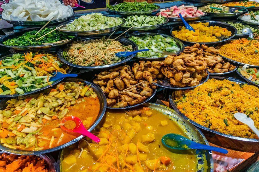 云南也有老挝餐厅可供品尝美食博主qiukejiang探店位于昆明大学城的