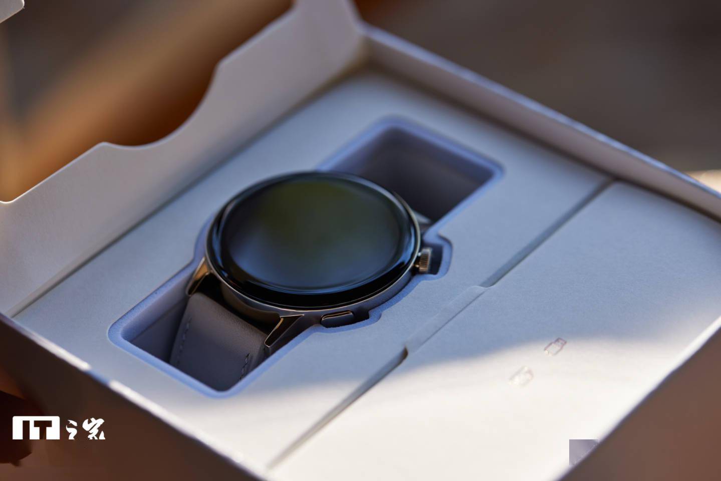 【IT之家开箱】华为 WATCH GT 3 系列图赏：屏占比更高