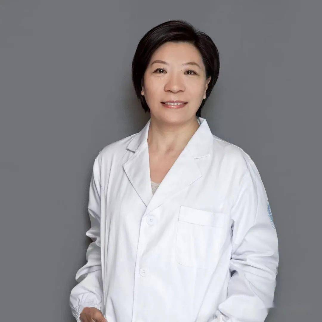 林卫红副主任护师 ,大学本科学历,温岭市中医院质管科科长.