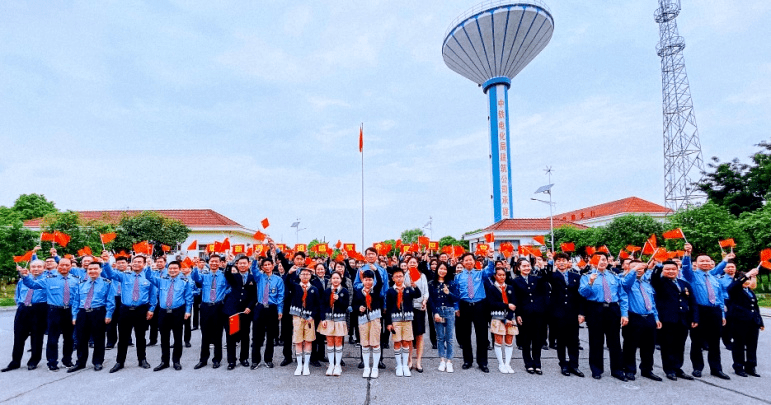 江岸区红领巾小小寻访队风采巡展二汉铁小学红领巾寻访队纪实