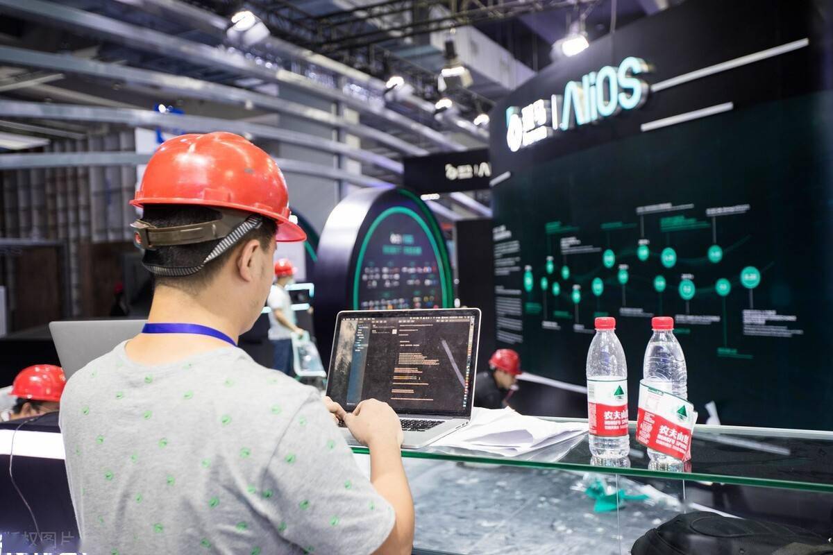 我,在华为做程序员,工作7年,晒出到手年薪,透露辞职原因_李先生