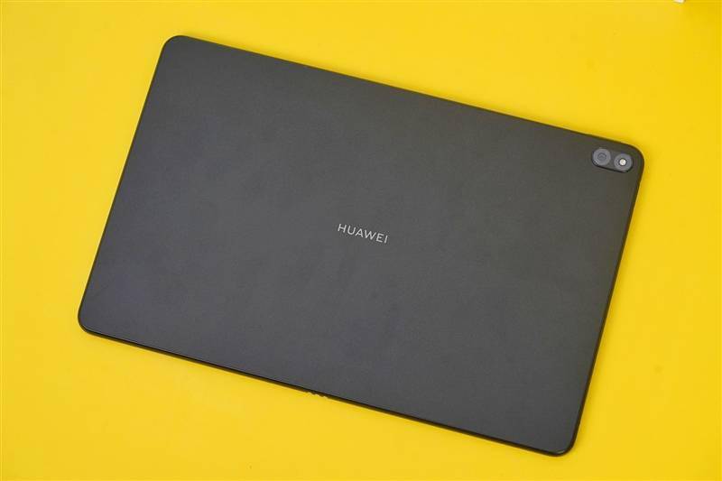 OLED首秀够出色！新款华为MateBook E首发评测：轻薄办公非它莫属