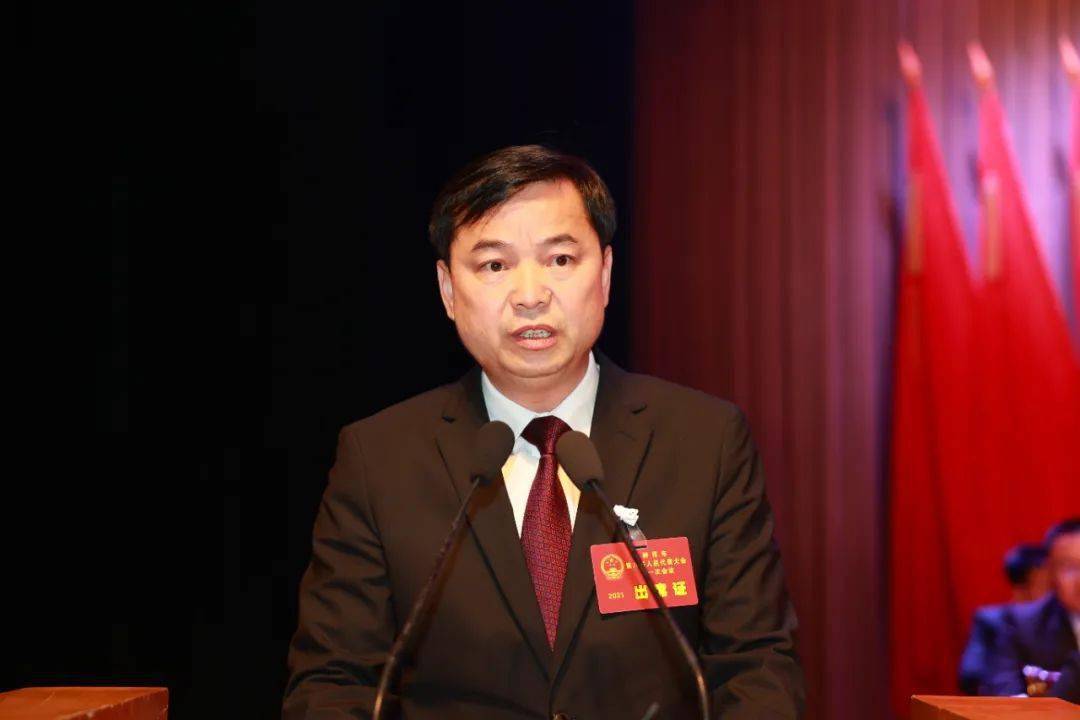 杨孟富当选钟祥市人民政府市长 王小庆当选钟祥市人大常委会主任_工作