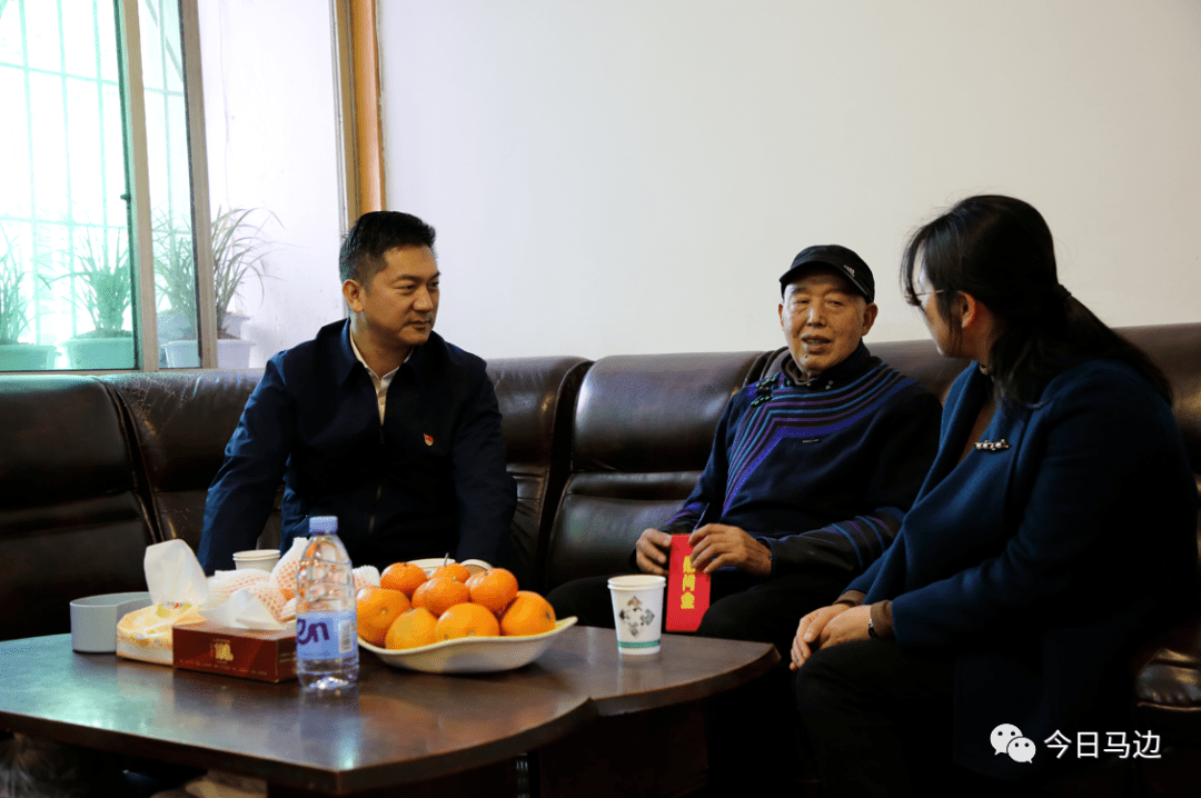 县领导开展彝历新年前集中慰问_马边