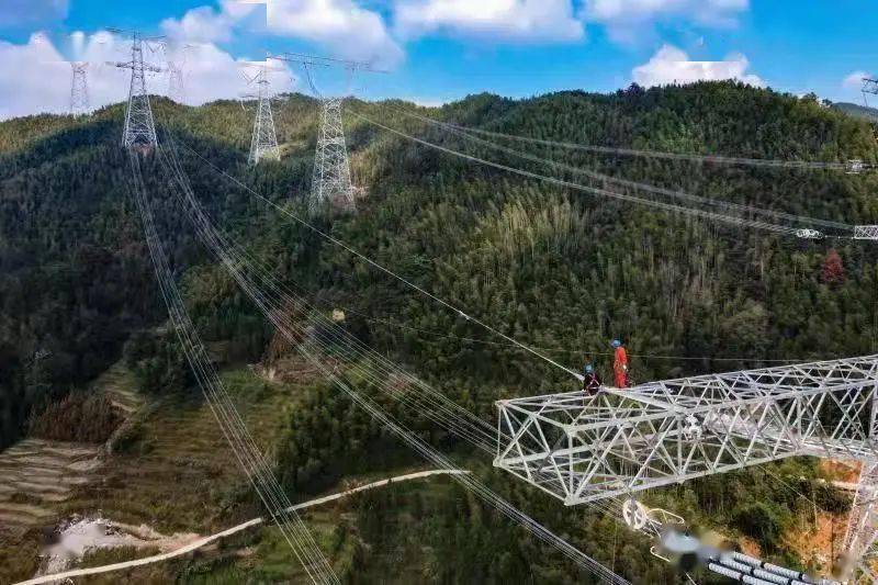 1000千伏铁塔有多高比比才有感