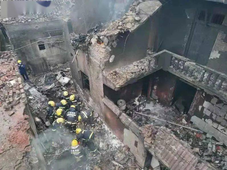 江西吉安飞机坠毁致5死事故调查结果公布