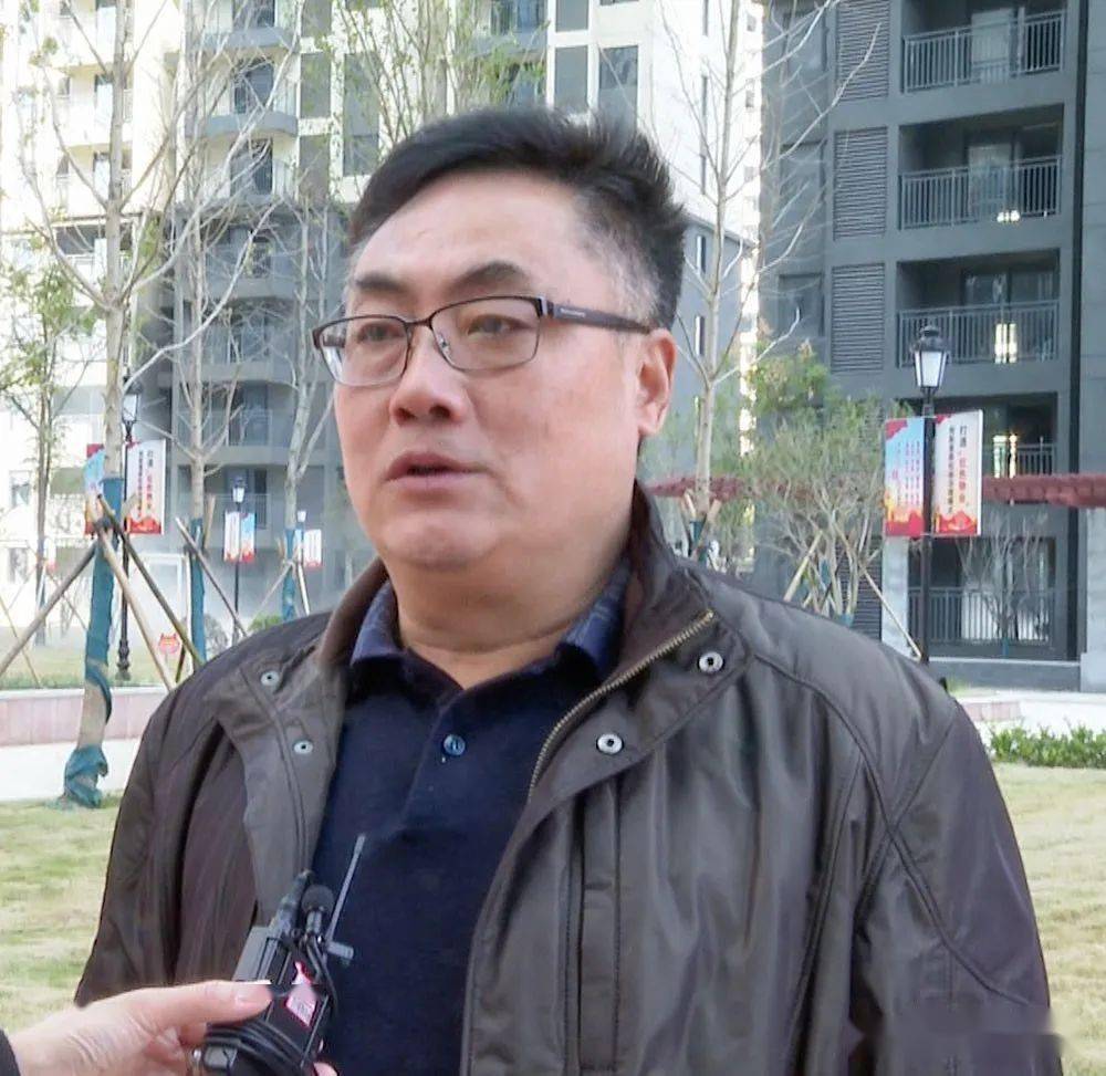 杨烨蔡甸区住建局旧城改造服务中心主任下一步,我们将统筹推进还建