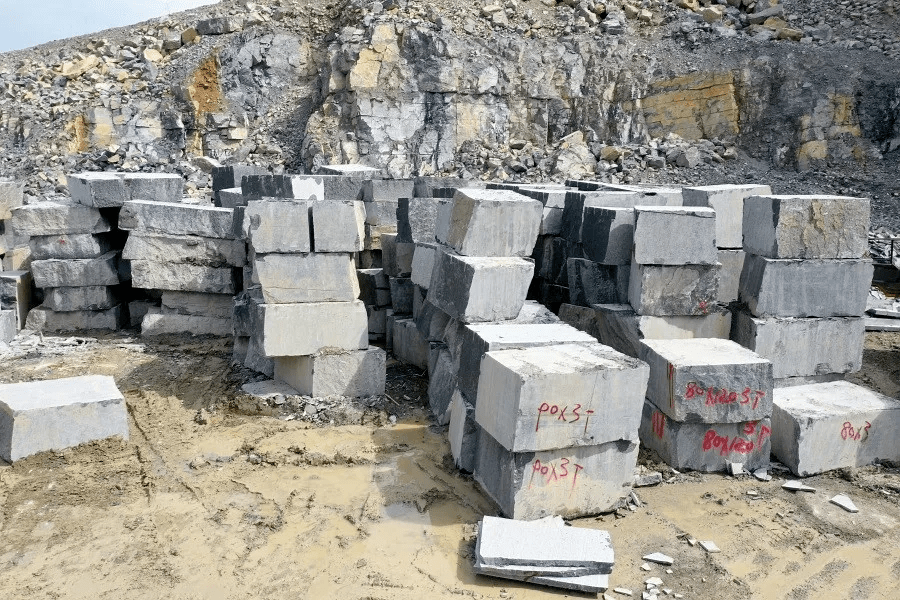 麻城石材矿山图片