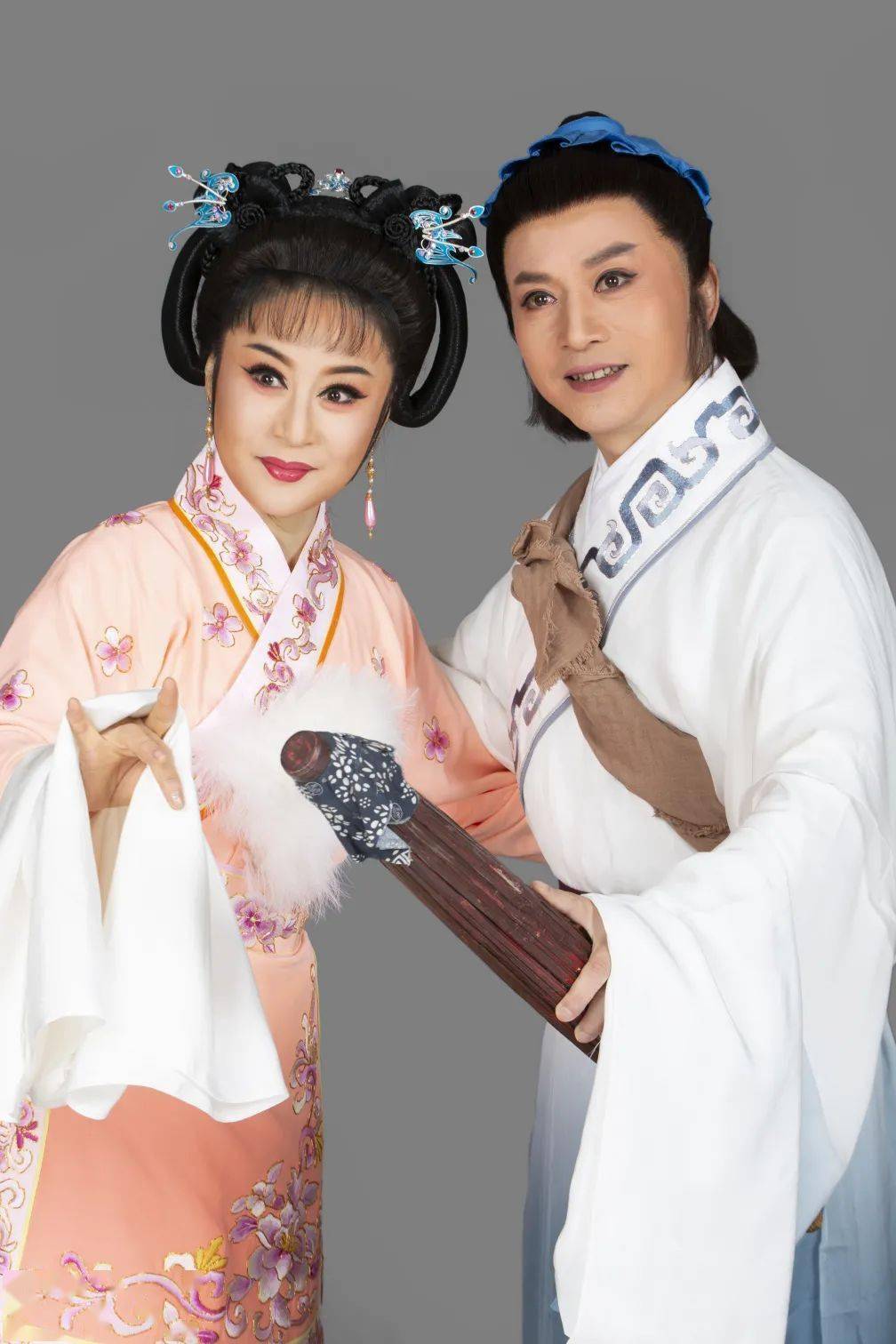 《天仙配》是黄梅戏经典剧目.