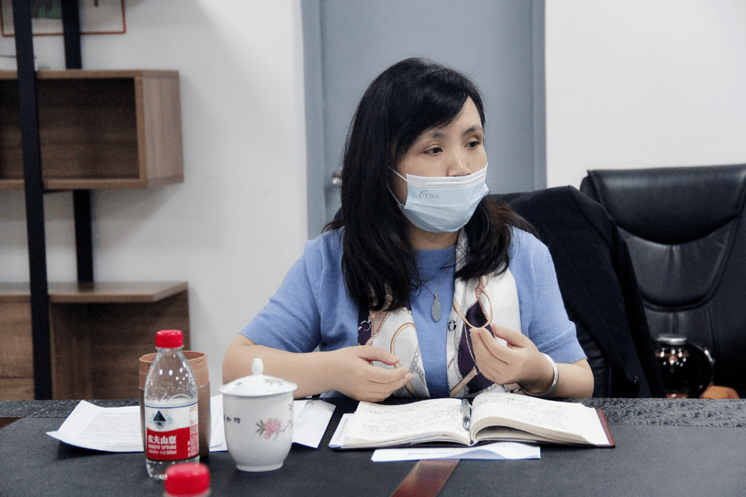 不忘初心牢记使命东莞市博物馆党员干部热议党的十九届六中全会精神