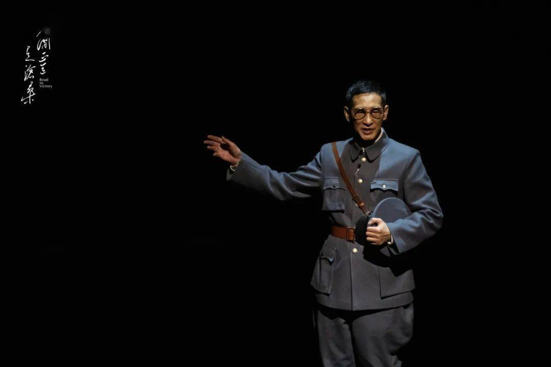 王劲松版瞿恩来啦