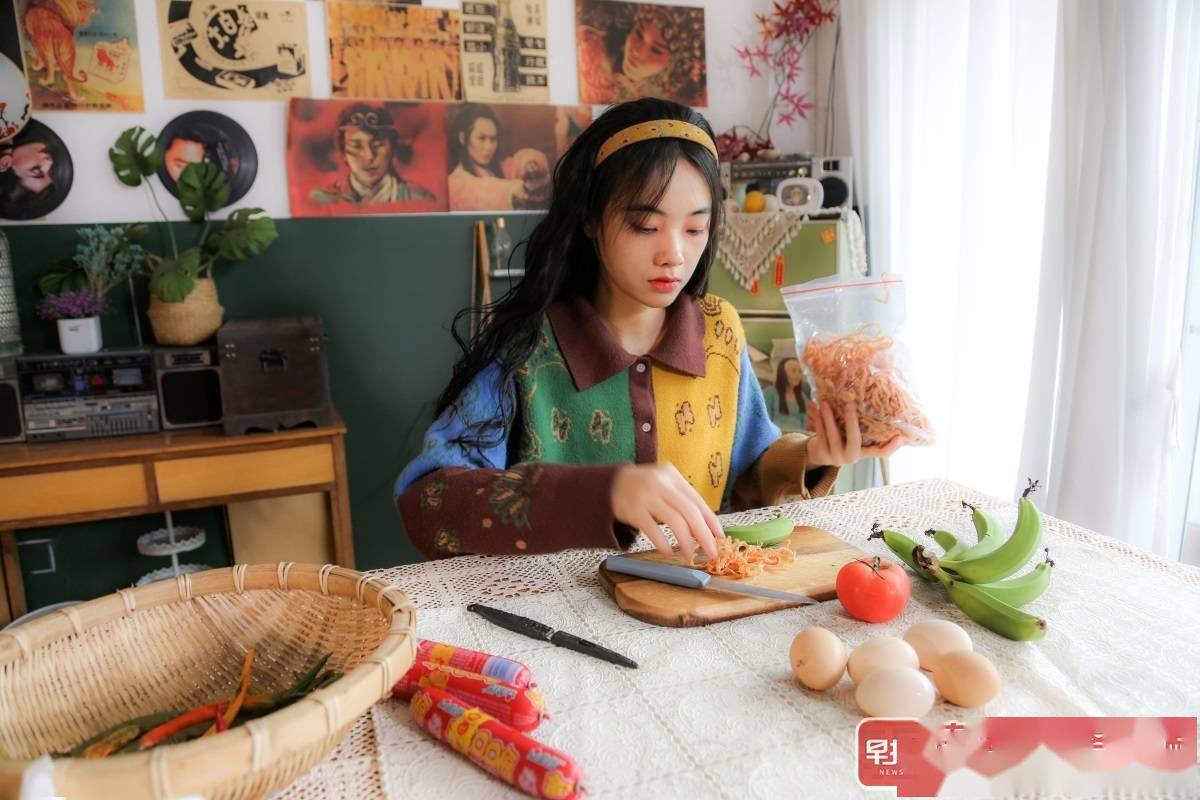 广西新声代丨因机缘巧合成为美食博主,90后美女用美食视频推介广西