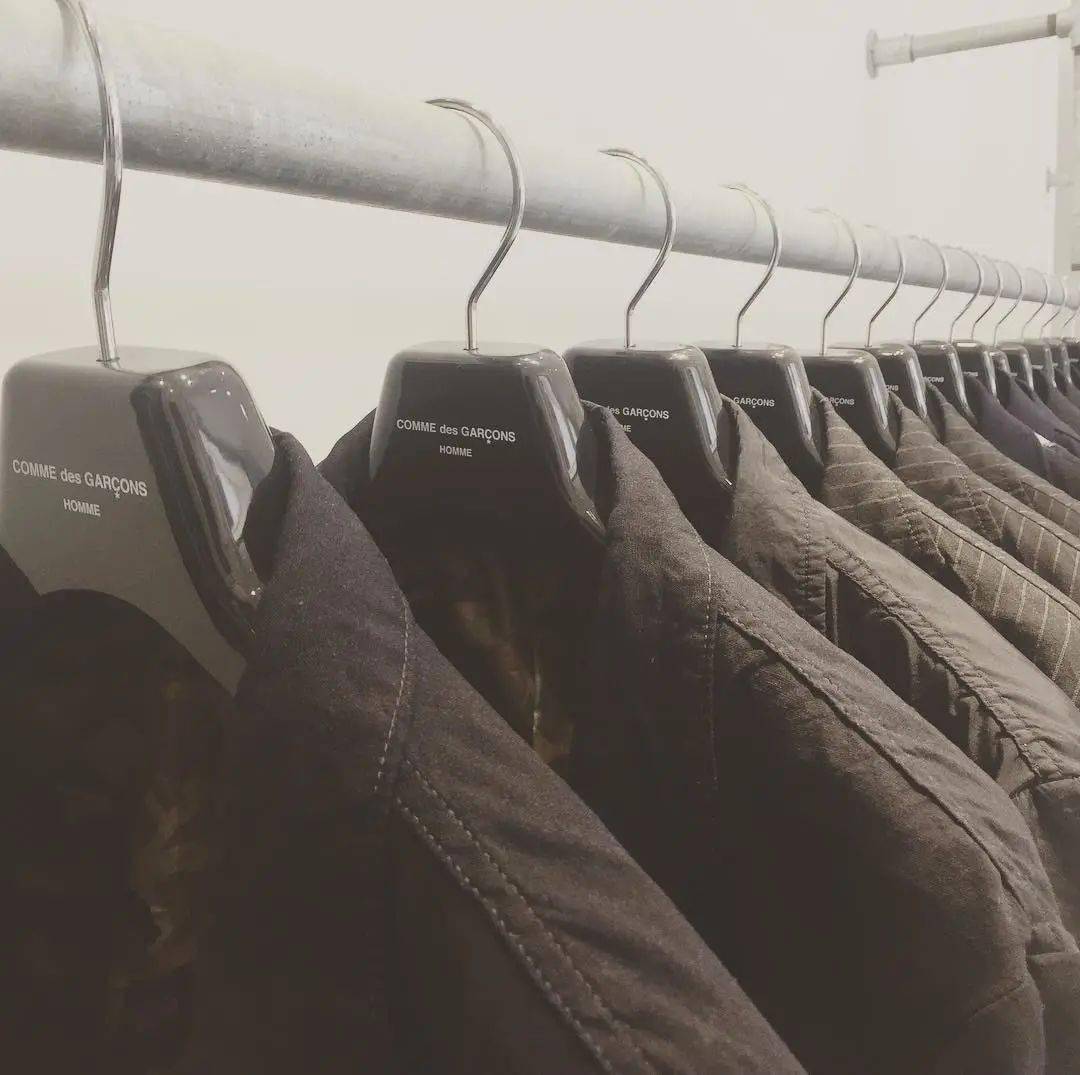 des 时尚教母——川久保玲的商业帝国 (中)