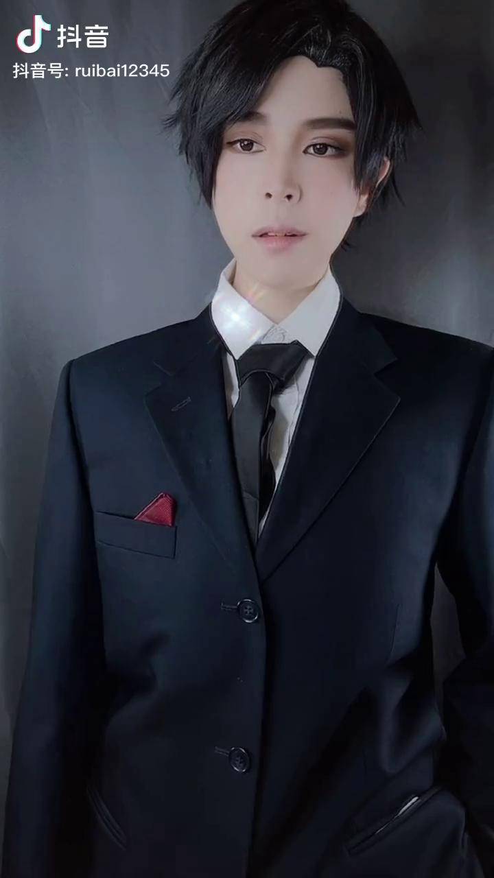 迪奥先生张臣扉自以为在解救老丈人的迪奥张先生焦栖林老板哦出道吧大