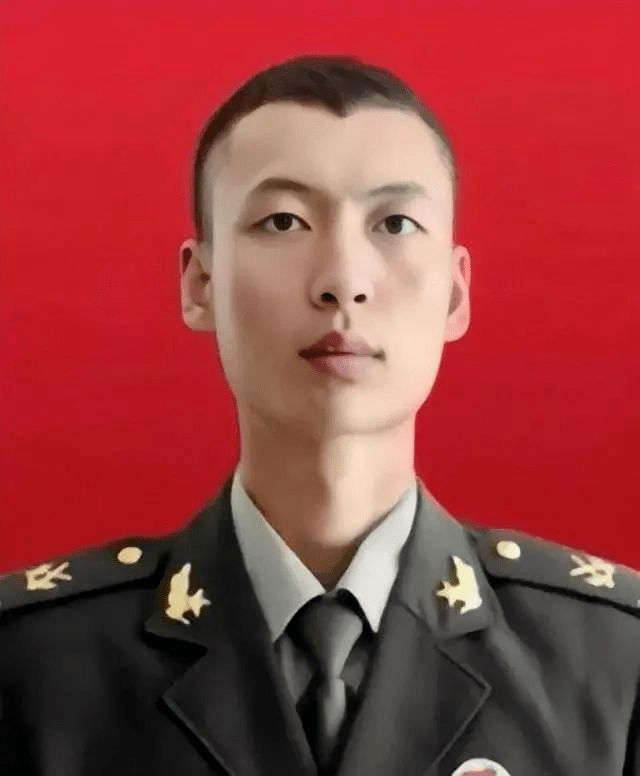 肖思远,男,汉族,1996年10月生,中共党员,新乡市延