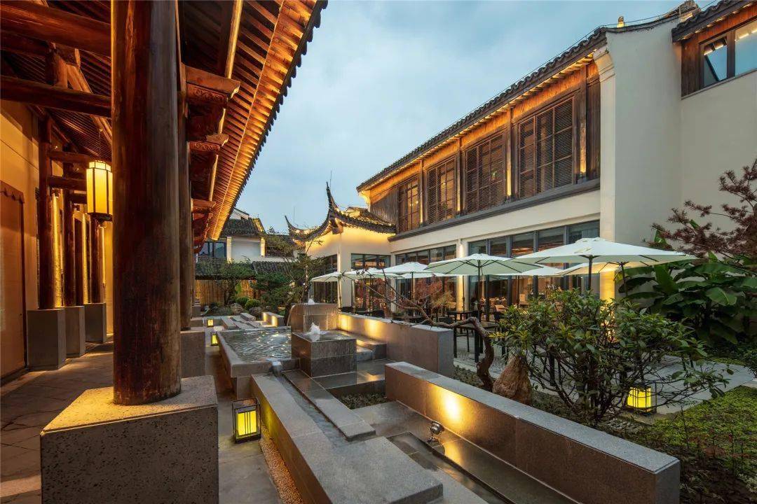 热卖爆款06333起晚西塘古镇内新开业国风酒店斩获中国酒店星光奖最
