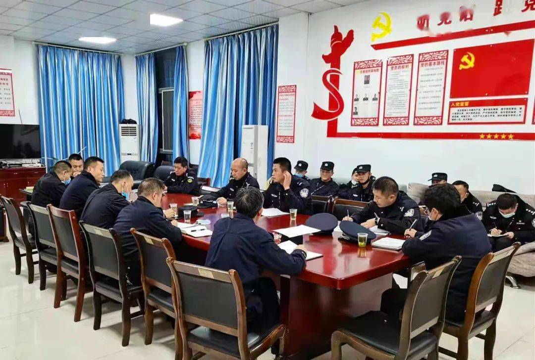 金西监狱封监执勤民警深入学习贯彻党的十九届六中全会精神