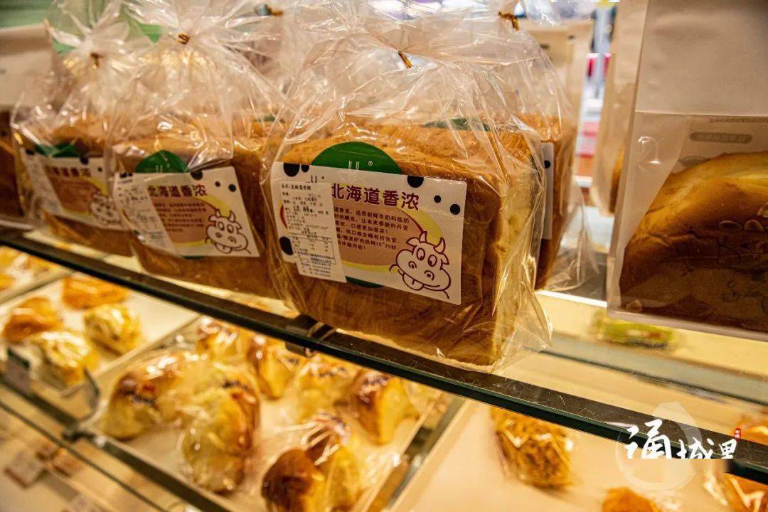 佳麦烘焙,这家"老牌"面包房,承载着南通人的甜蜜记忆!_味蕾