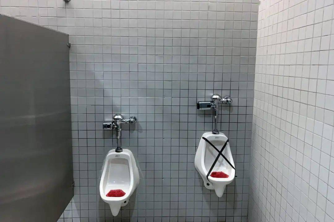 贤者时刻消亡史美国公共厕所都去哪了大城市与公共厕所何以两利俱存