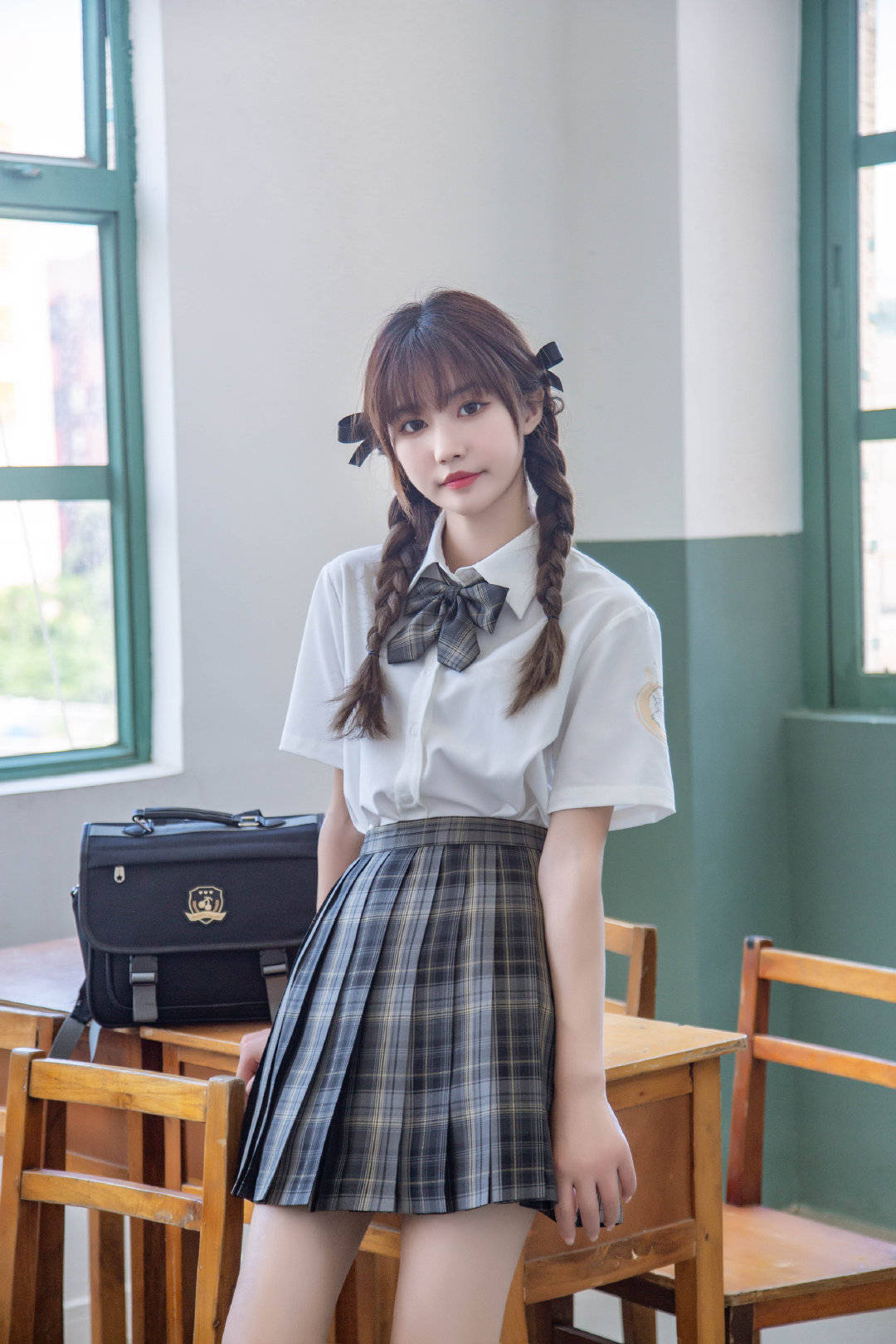 少女庄园丨国王与夜莺jk小红专访