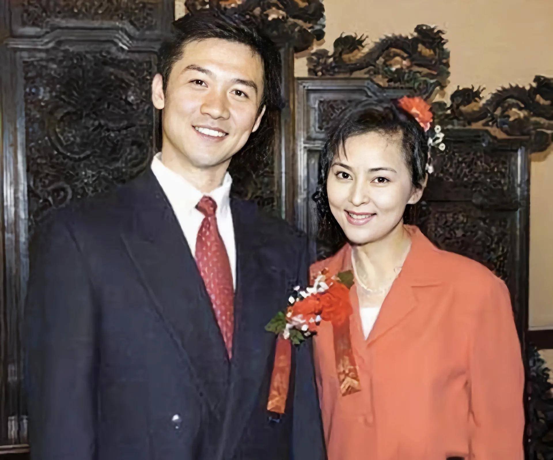 《突围》林满江扮演者与靳东,何琳,牛俊杰的现实关系耐人寻味_黄志忠
