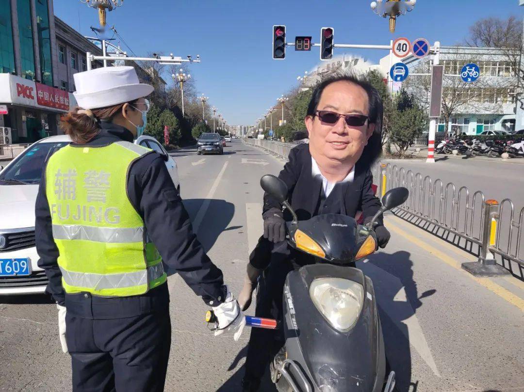 阳城这几人被曝光!_头盔_晋城_摩托车