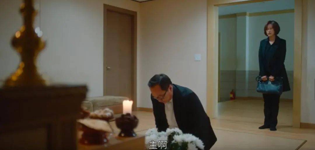 因为|三个“疯”女人的喝酒日常,太好看了!