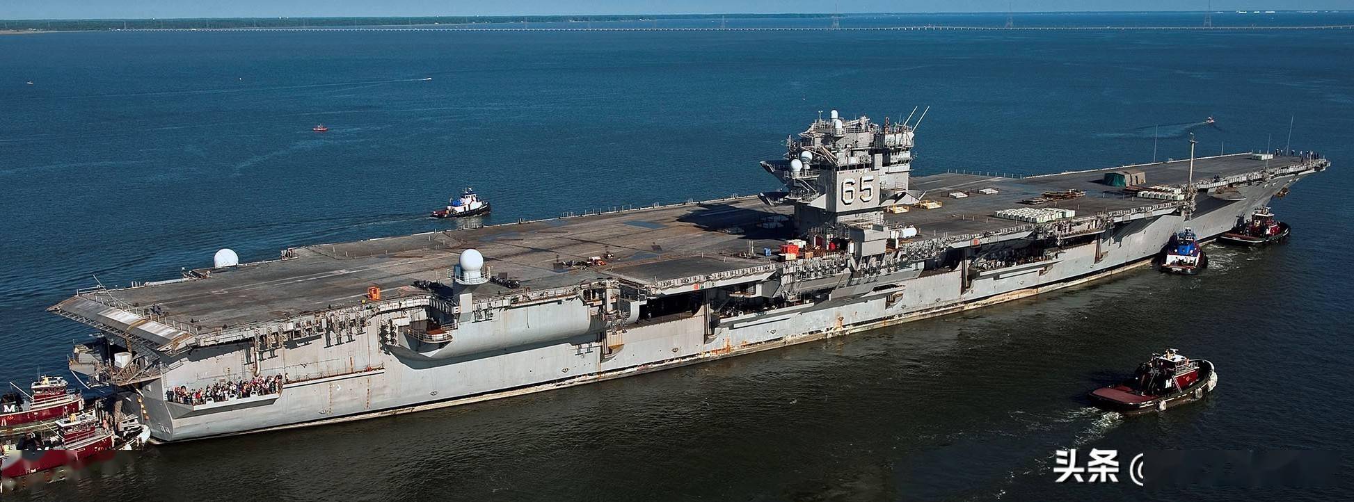 图说大e世界上第一艘核动力航母企业号服役60周年