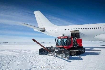 创造历史！空客A340客机首次降落南极