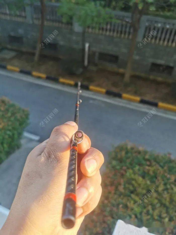 diy纯手工打造的路亚竿断了含泪将其修复