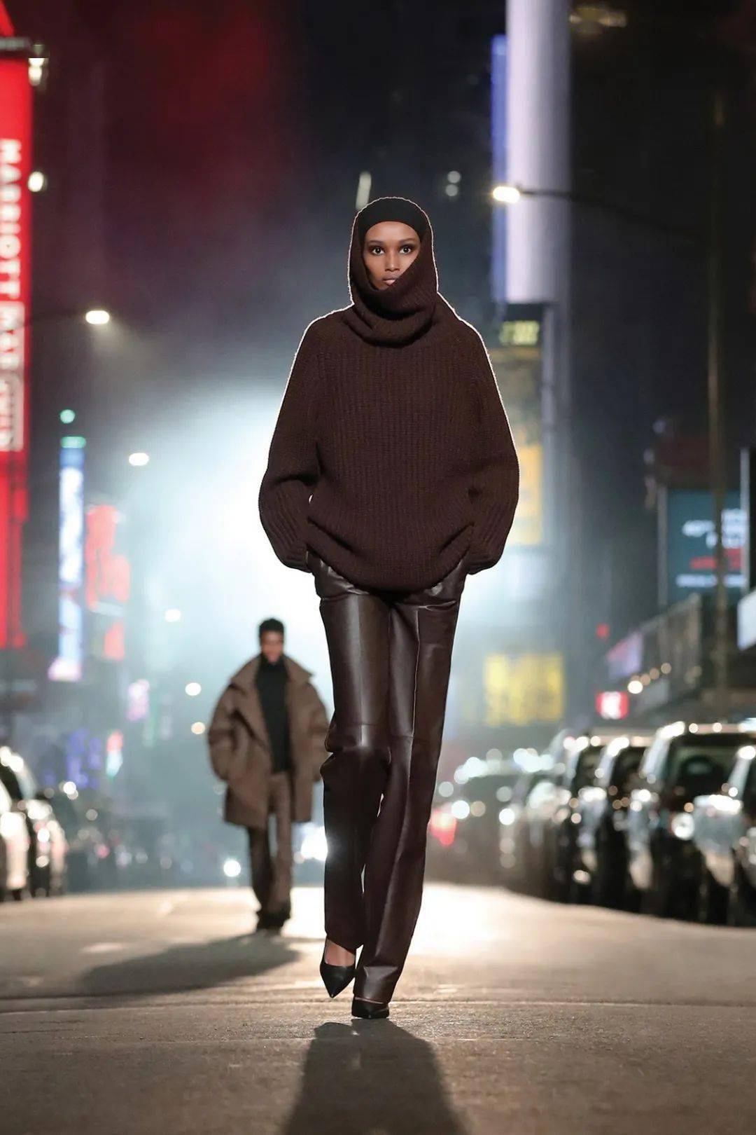 Jeremy 2021/22FW:巧克力色是时装秀的趋势